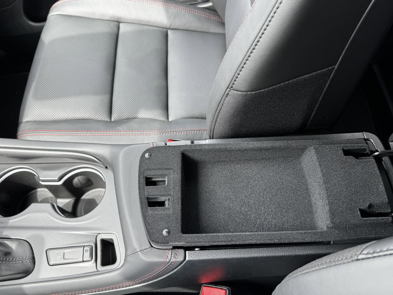2025 Dodge Durango RT AWD SUV | HEMI V8 | Leather | 6 Passenger | Sunroof | Heated Seats Redwater AB