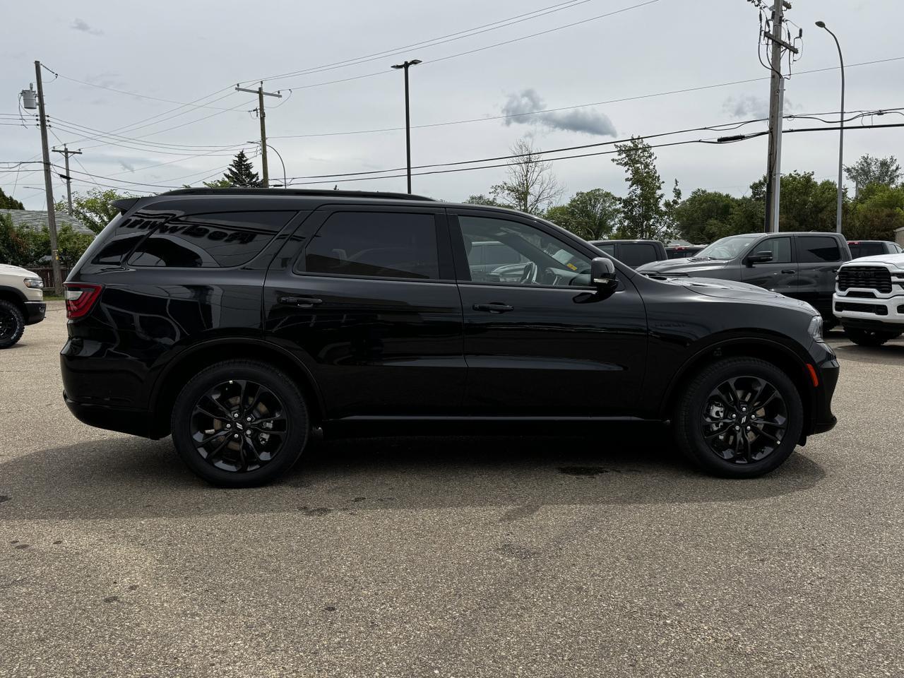 2025 Dodge Durango RT AWD SUV | HEMI V8 | Leather | 6 Passenger | Sunroof | Heated Seats Redwater AB