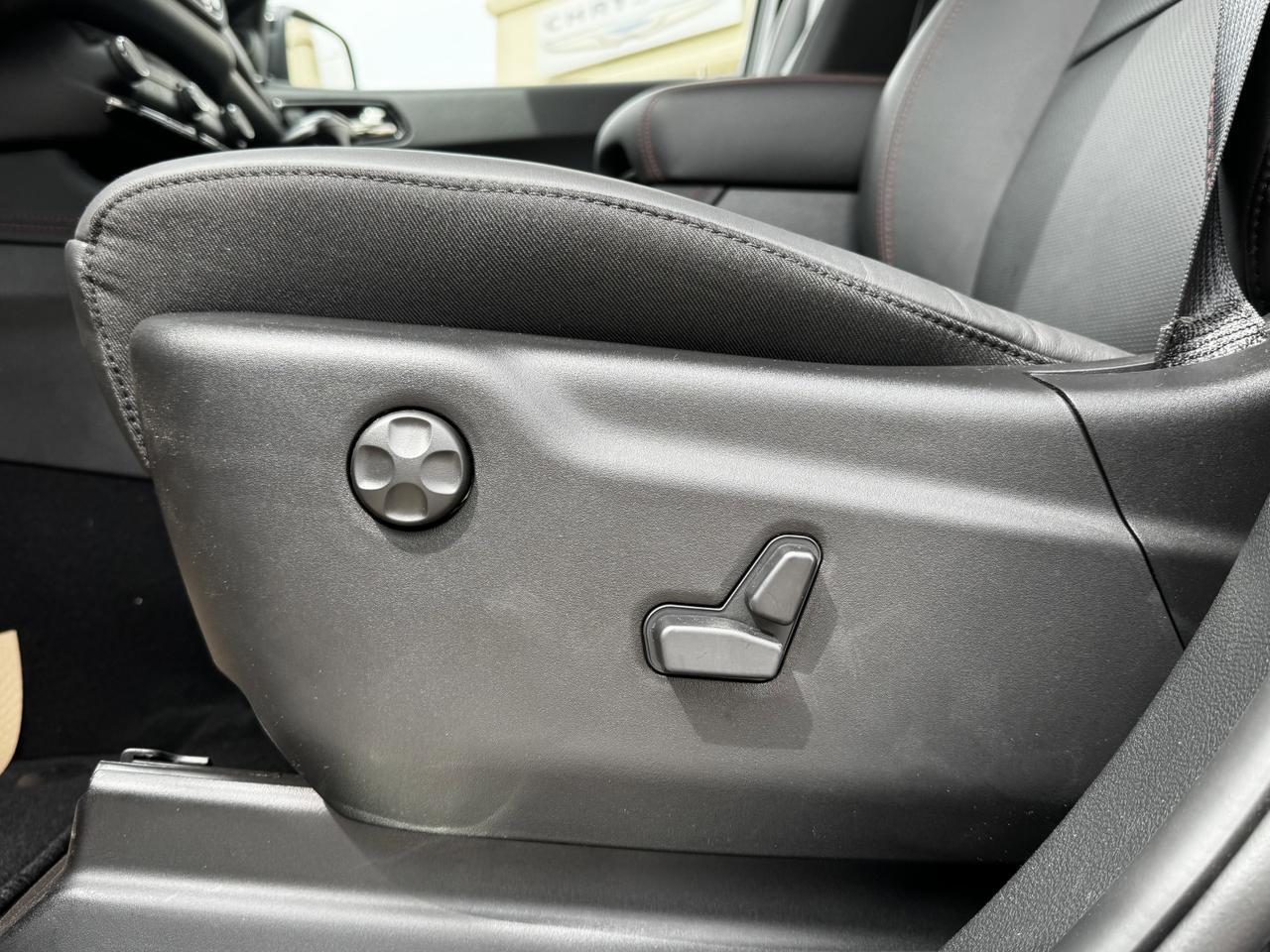 2025 Dodge Durango RT AWD SUV | HEMI V8 | Leather | 6 Passenger | Sunroof | Heated Seats Redwater AB