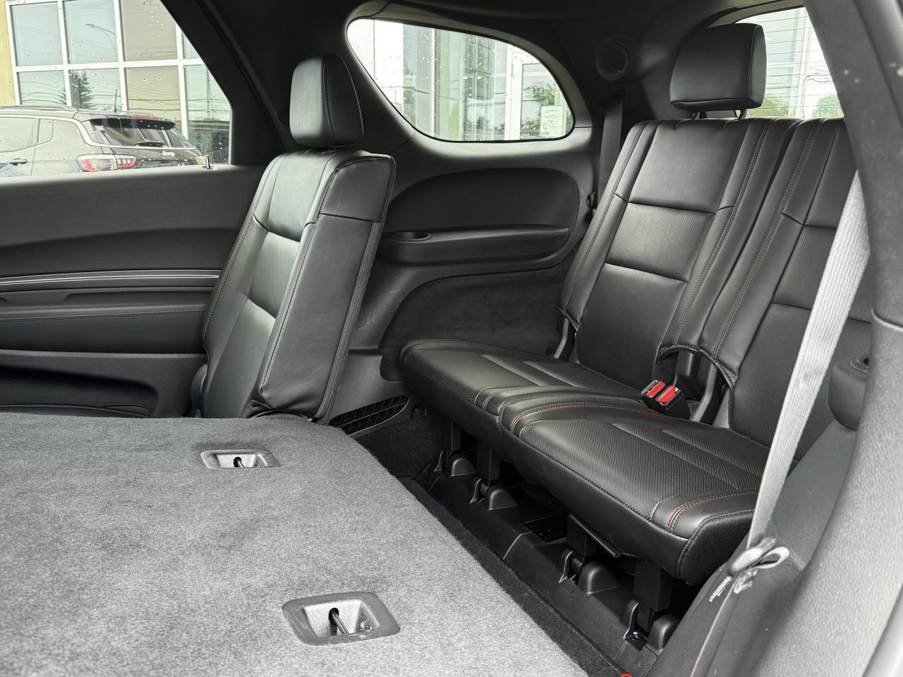 2025 Dodge Durango RT AWD SUV | Low KMs | HEMI V8 | Leather | Sunroof | Heated Seats | NAV Redwater AB