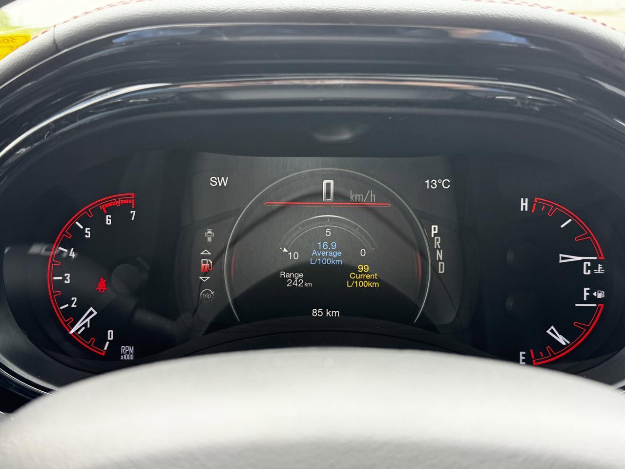 2025 Dodge Durango RT Plus AWD SUV | HEMI V8 | Leather | Blacktop Package | 6 Passenger | Power Liftgate Redwater AB