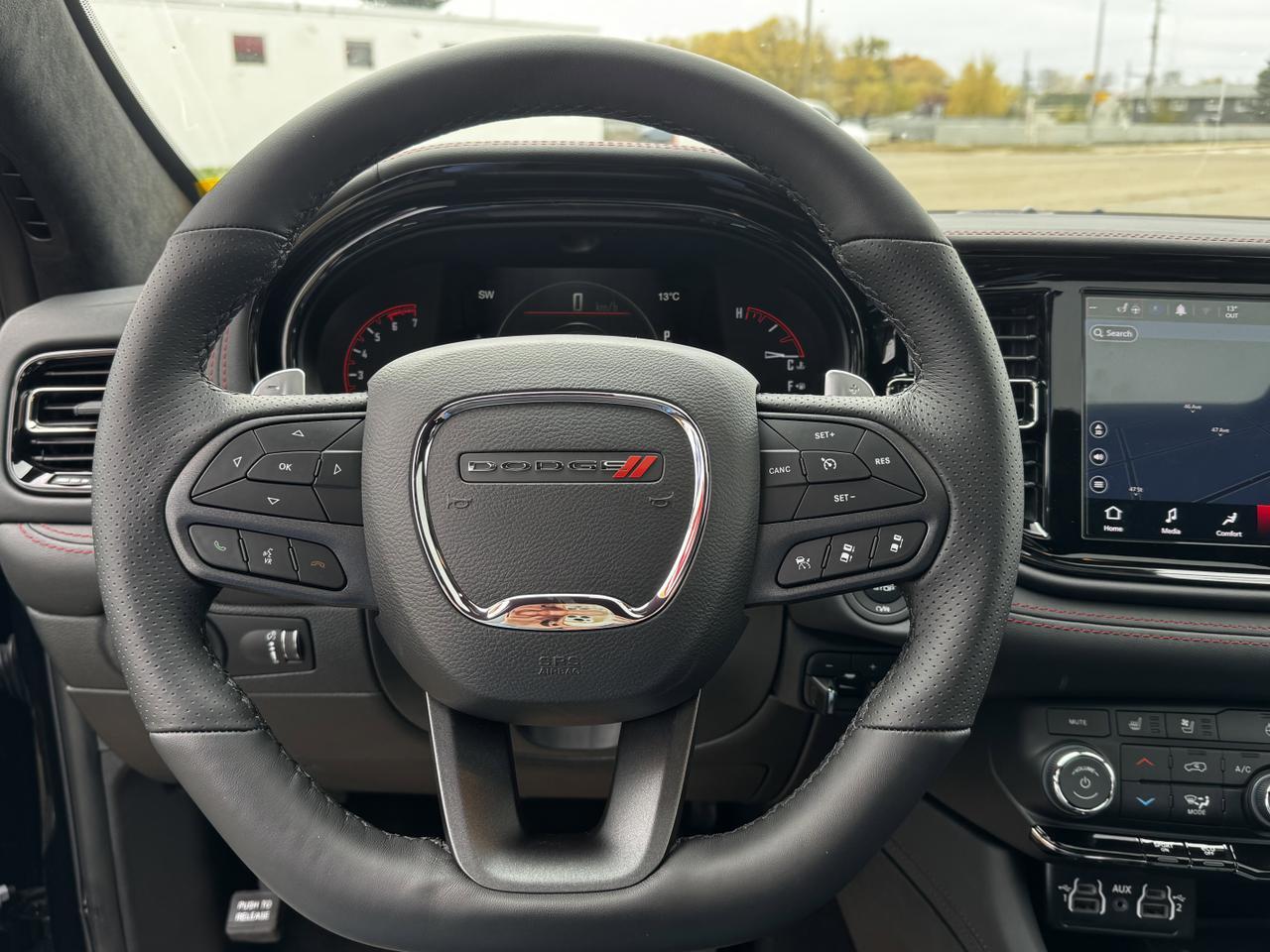 2025 Dodge Durango RT Plus AWD SUV | HEMI V8 | Leather | Blacktop Package | 6 Passenger | Power Liftgate Redwater AB