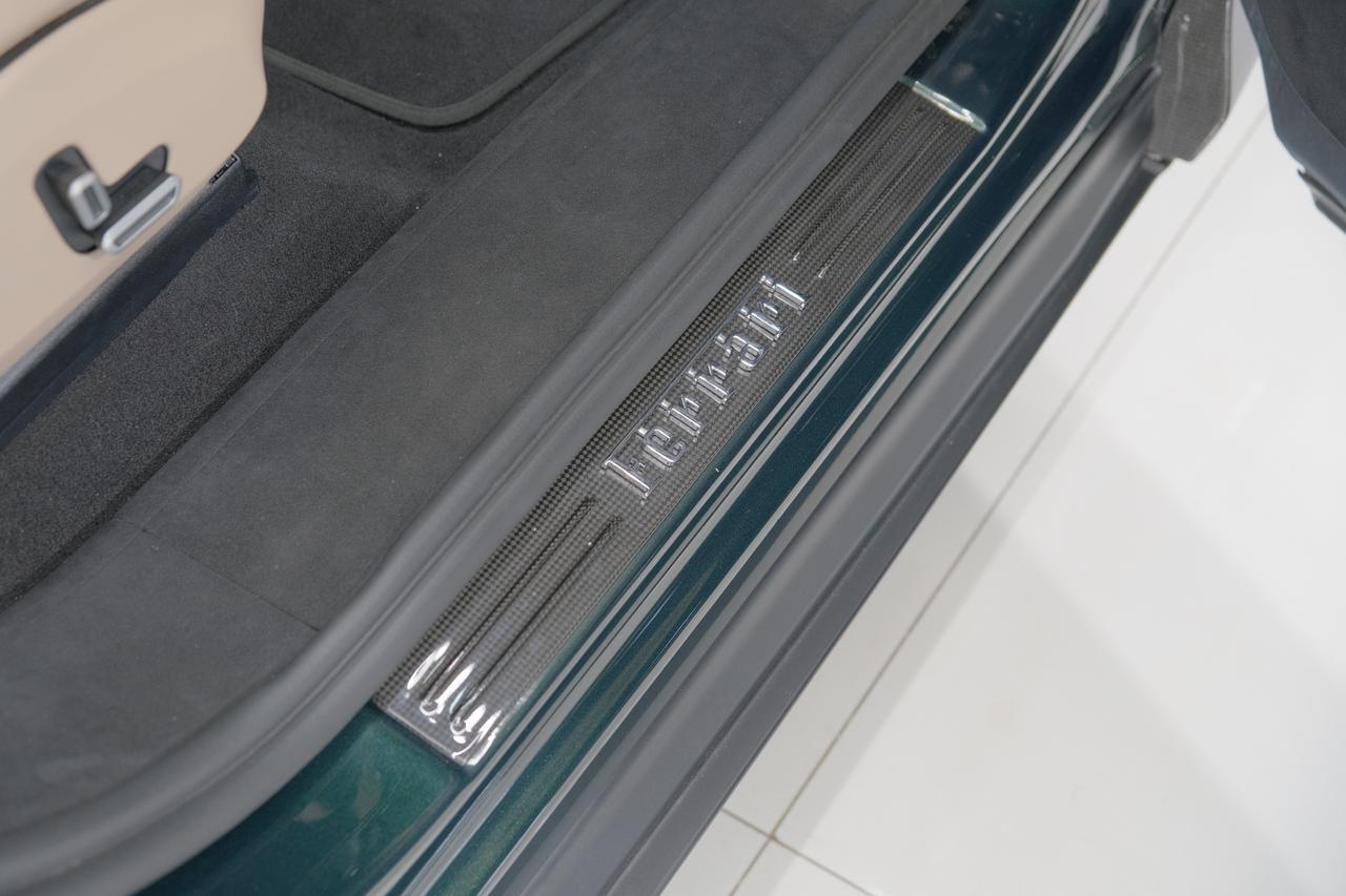 2025 Ferrari Purosangue Base Miami FL