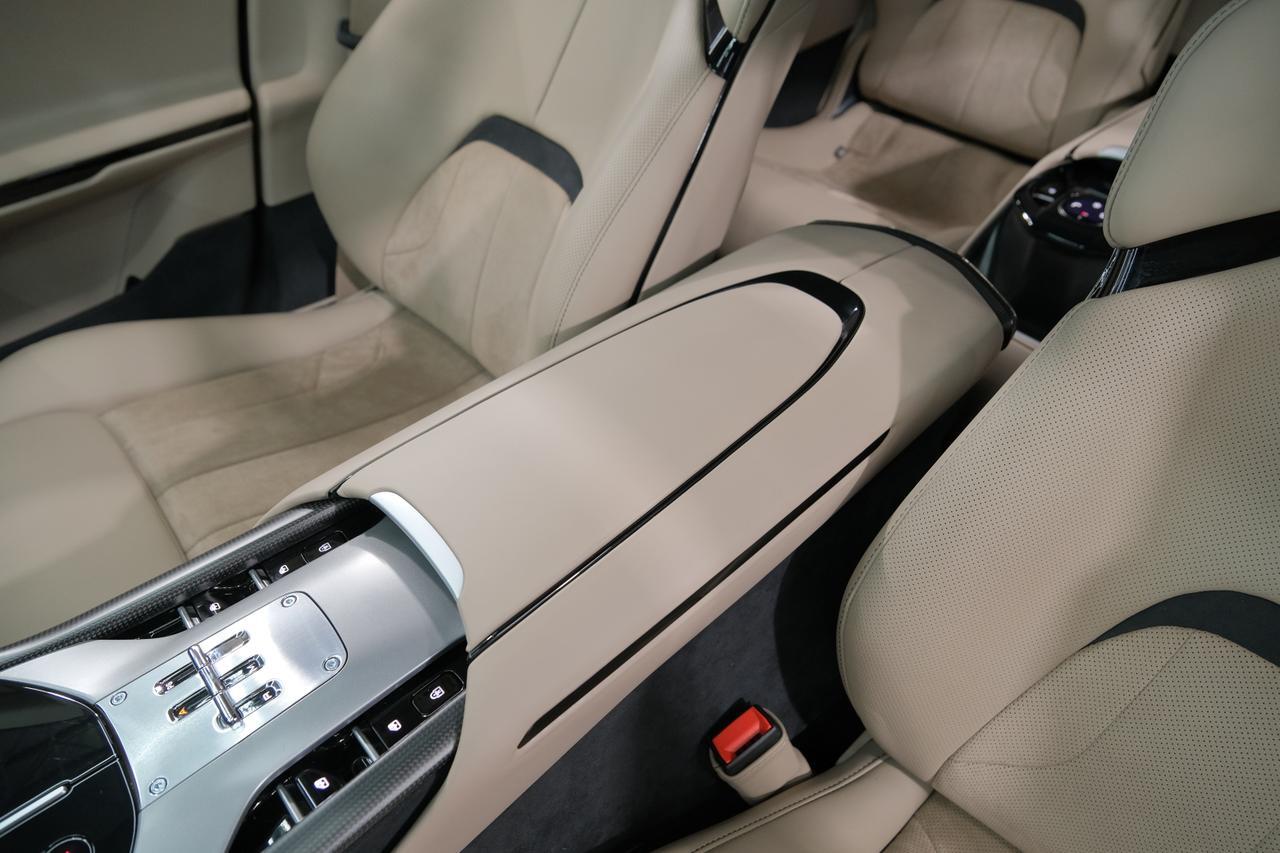 2025 Ferrari Purosangue Base Miami FL