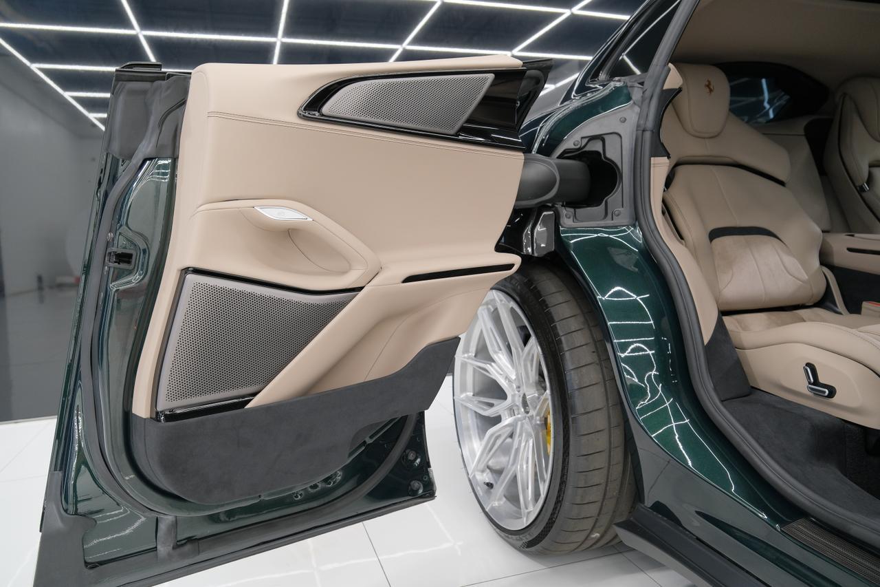 2025 Ferrari Purosangue Base Miami FL