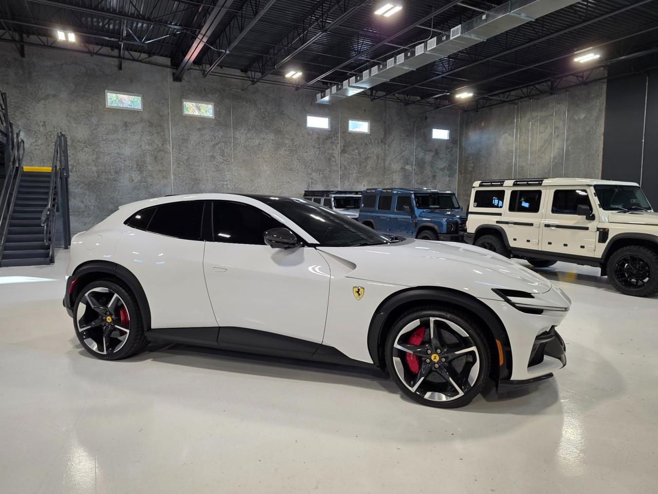 2025 Ferrari Purosangue photo 4