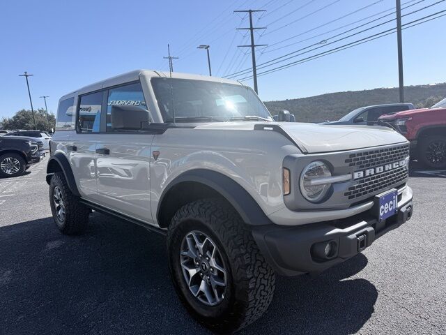 2025 Ford Bronco Badlands Kerrville TX