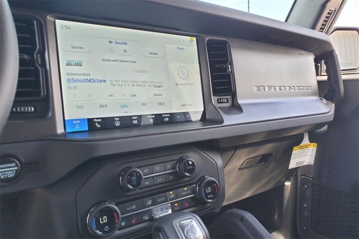 2025 Ford Bronco Badlands  TX