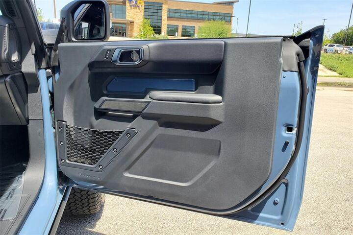 2025 Ford Bronco Badlands  TX