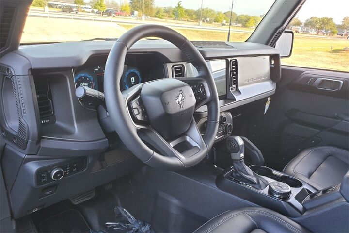 2025 Ford Bronco Badlands  TX