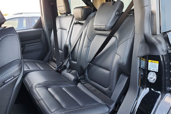 2025 Ford Bronco Badlands  TX