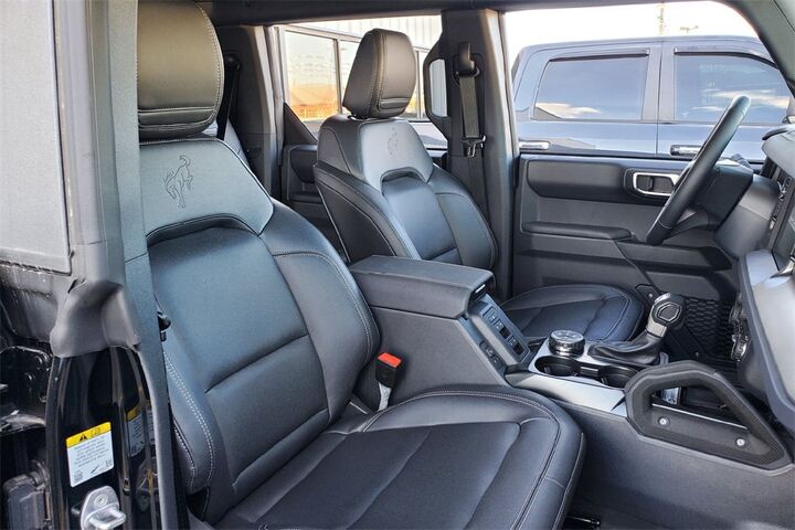 2025 Ford Bronco Badlands  TX