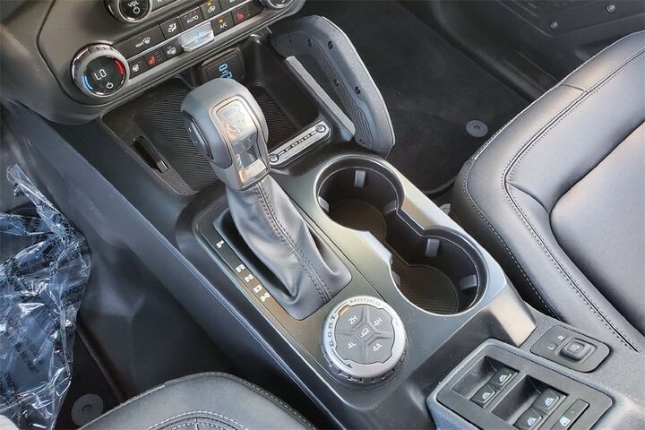 2025 Ford Bronco Badlands  TX