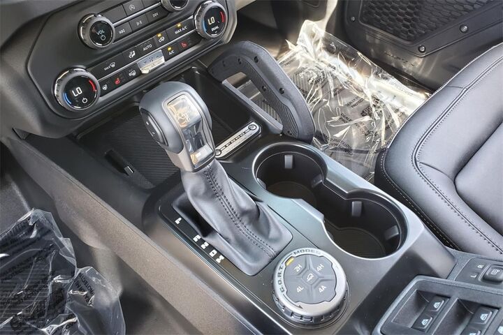 2025 Ford Bronco Badlands  TX