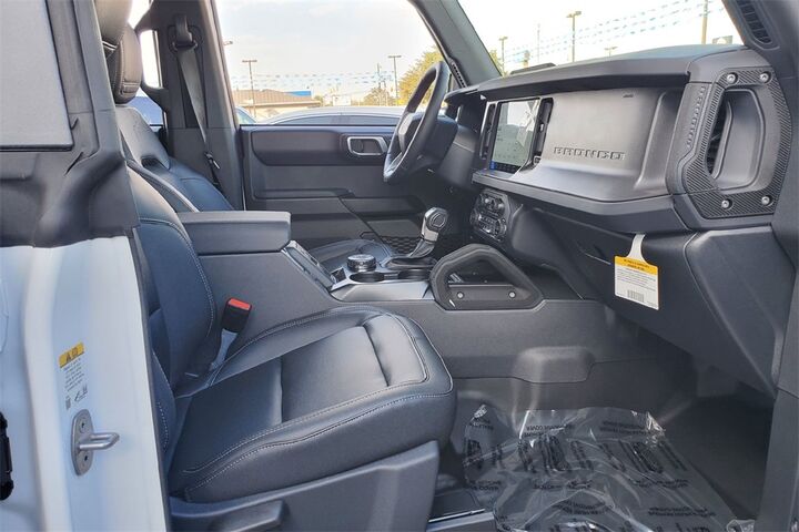 2025 Ford Bronco Badlands  TX
