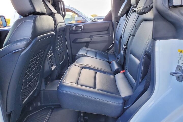 2025 Ford Bronco Badlands  TX