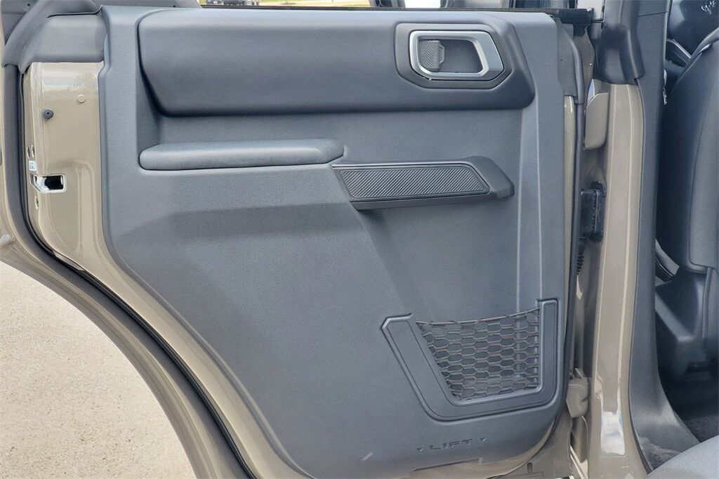 2025 Ford Bronco Badlands Hondo TX