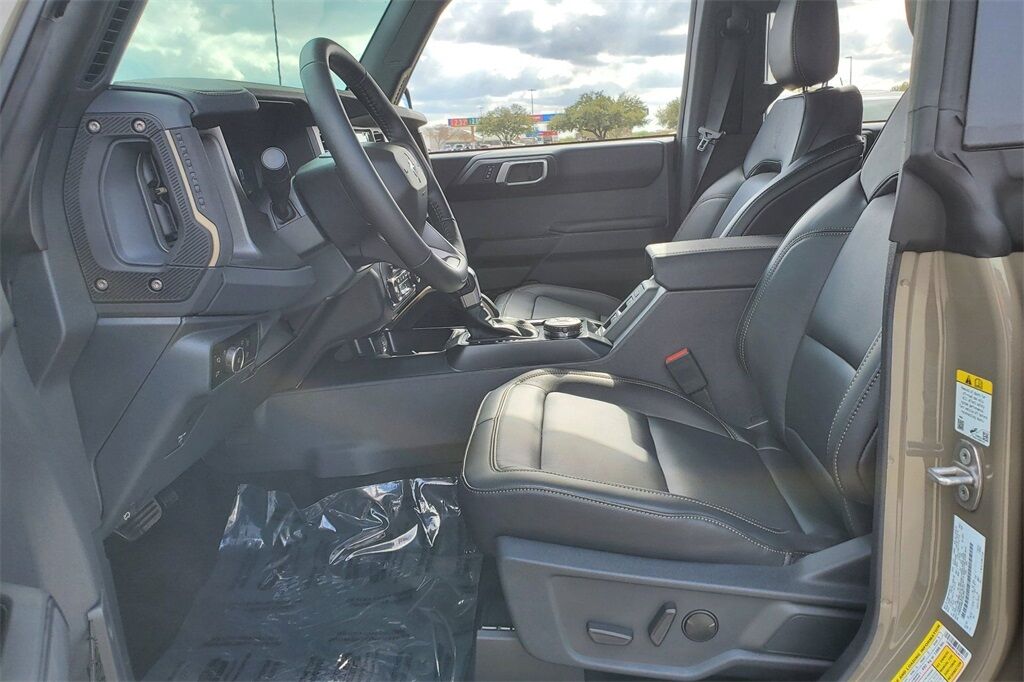 2025 Ford Bronco Badlands Hondo TX