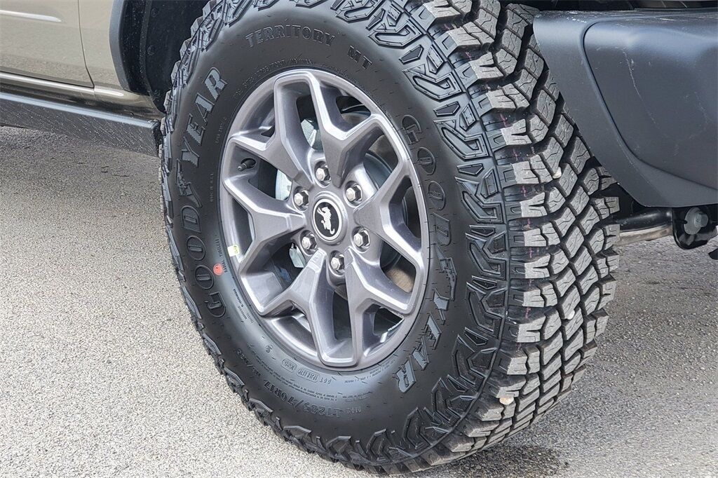 2025 Ford Bronco Badlands Hondo TX