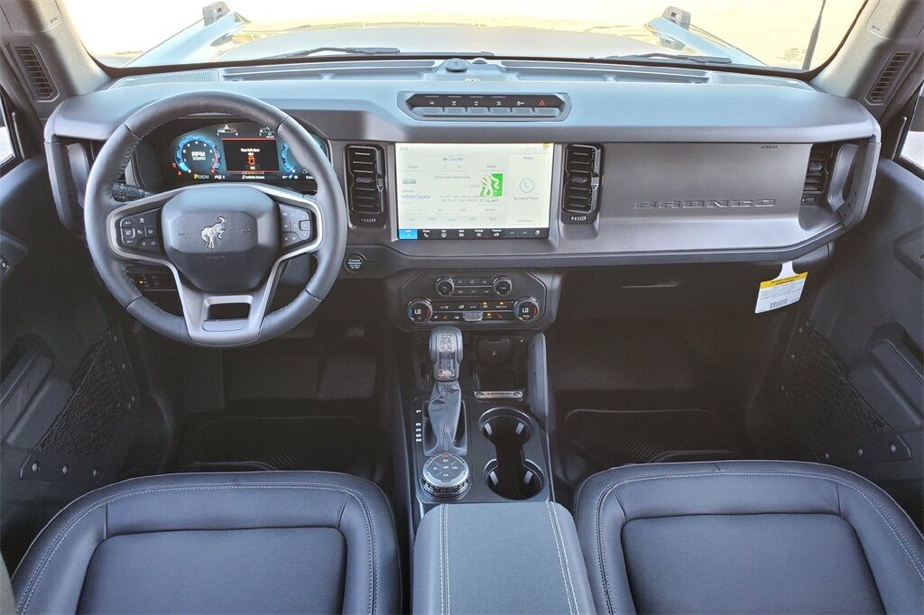 2025 Ford Bronco Badlands Hondo TX