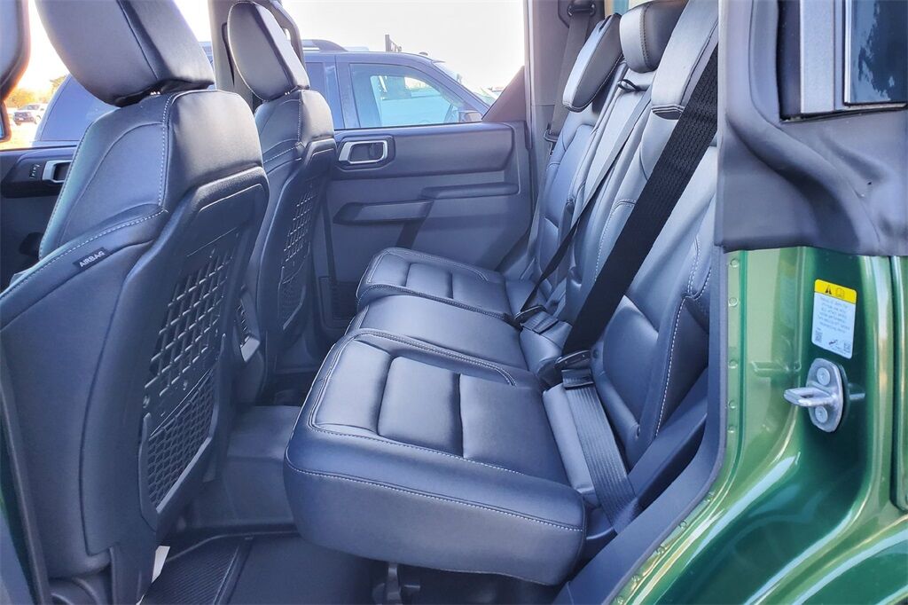 2025 Ford Bronco Badlands Hondo TX