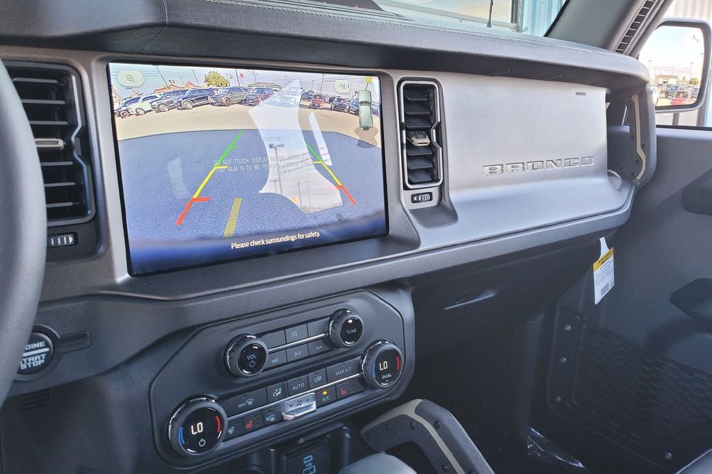 2025 Ford Bronco Badlands Hondo TX