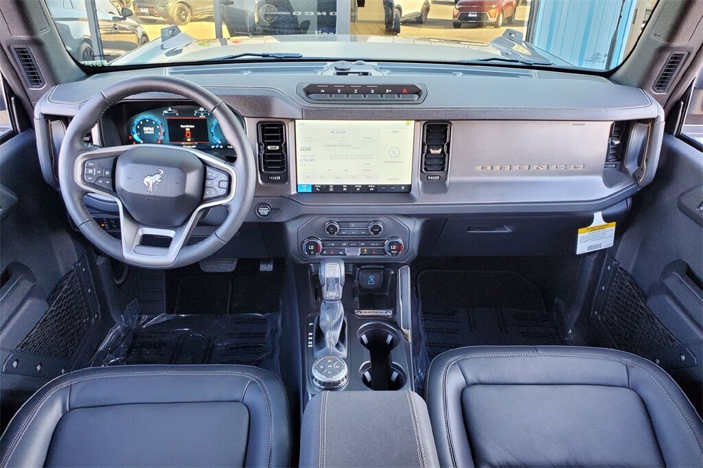 2025 Ford Bronco Badlands Hondo TX