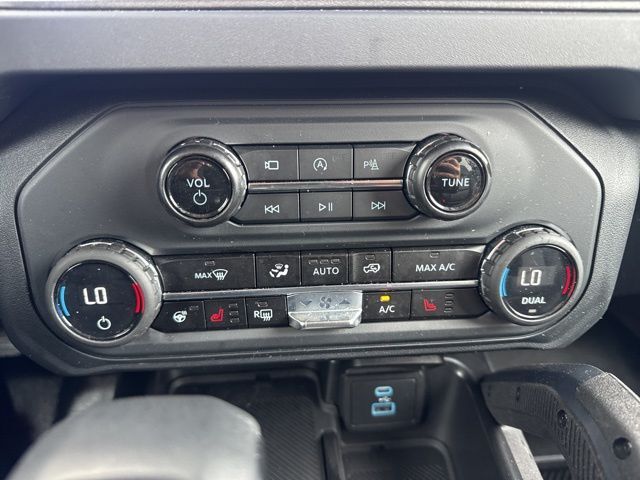 2025 Ford Bronco Badlands Random Lake WI