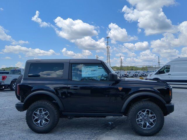 2025 Ford Bronco Badlands Appleton WI