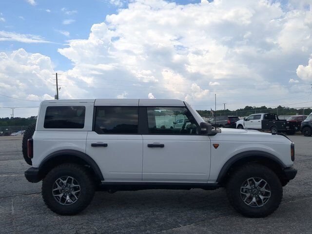 2025 Ford Bronco Badlands Appleton WI