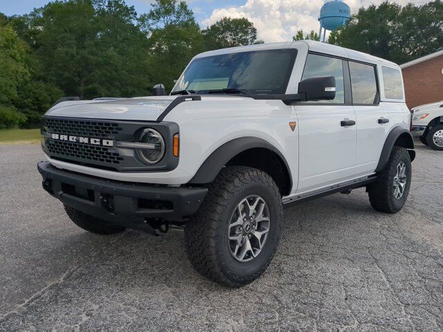 2025 Ford Bronco Badlands Appleton WI
