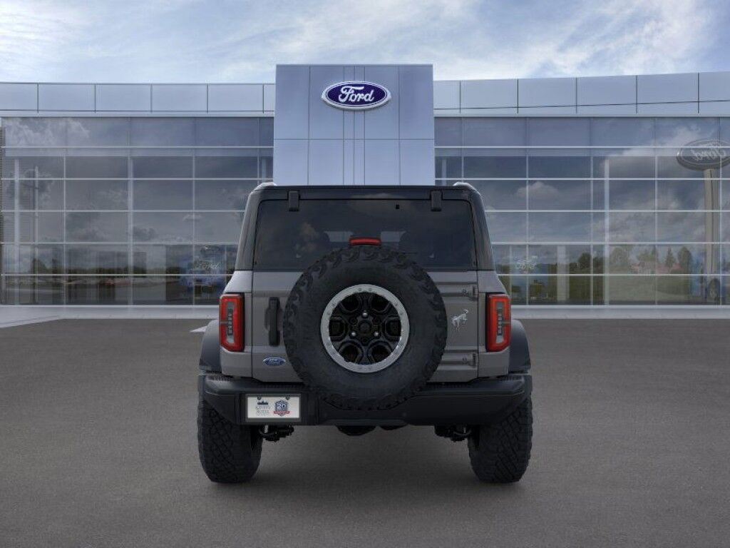 2025 Ford Bronco Badlands Owego NY