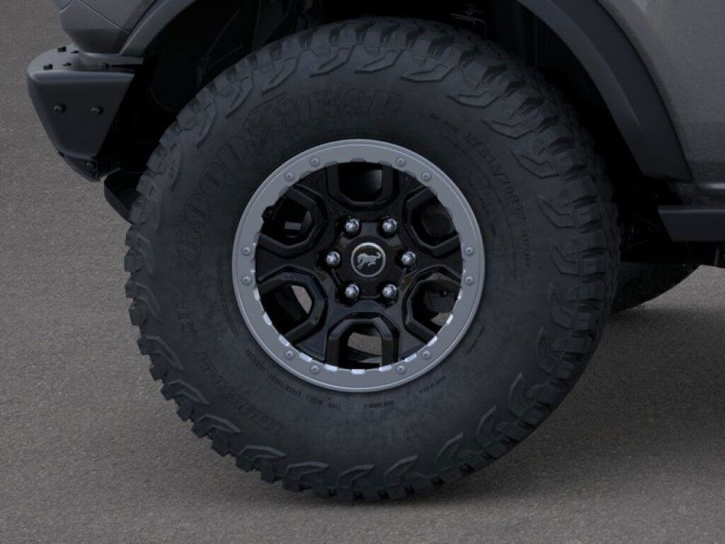 2025 Ford Bronco Badlands Owego NY