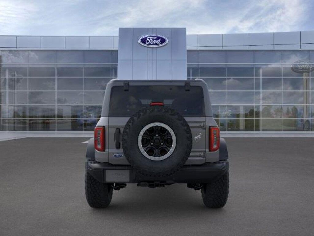 2025 Ford Bronco Badlands Owego NY