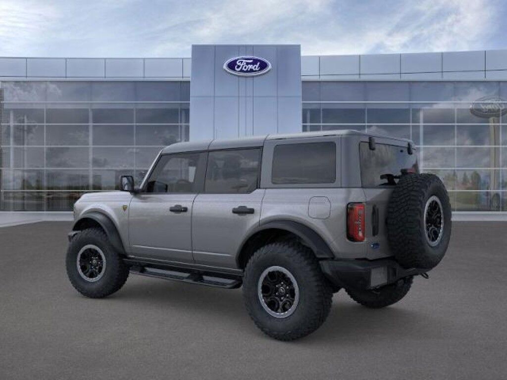 2025 Ford Bronco Badlands Owego NY