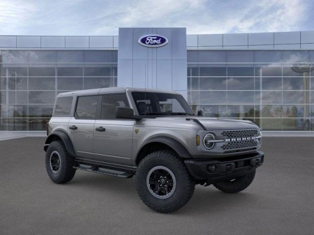2025 Ford Bronco Badlands Owego NY