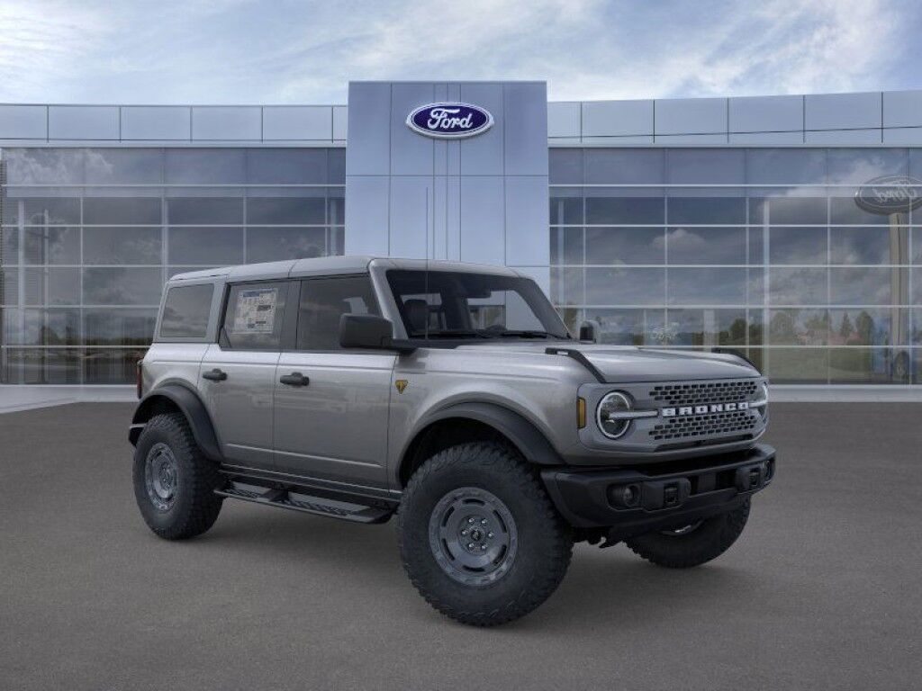2025 Ford Bronco Badlands Owego NY