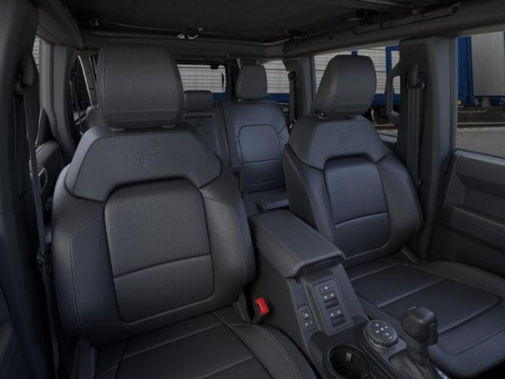 2025 Ford Bronco Badlands Owego NY