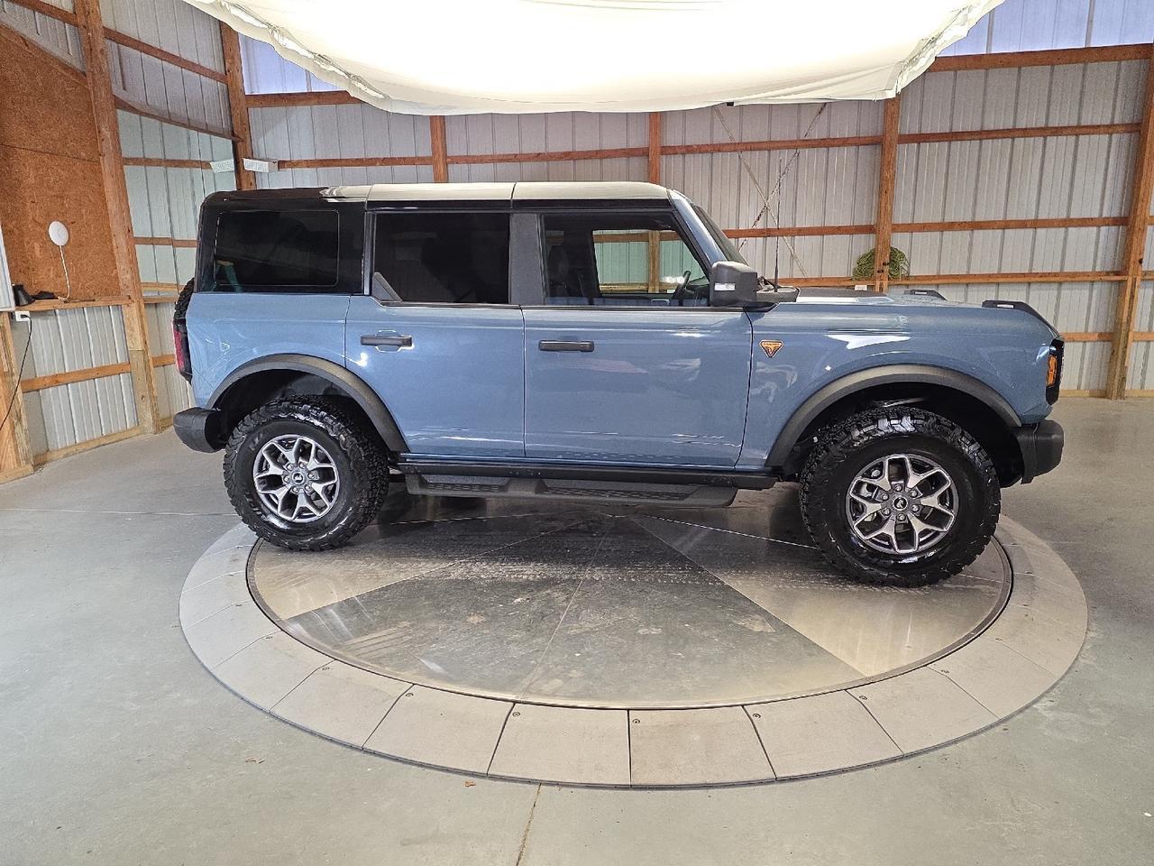2025 Ford Bronco Badlands Sand Lake NY
