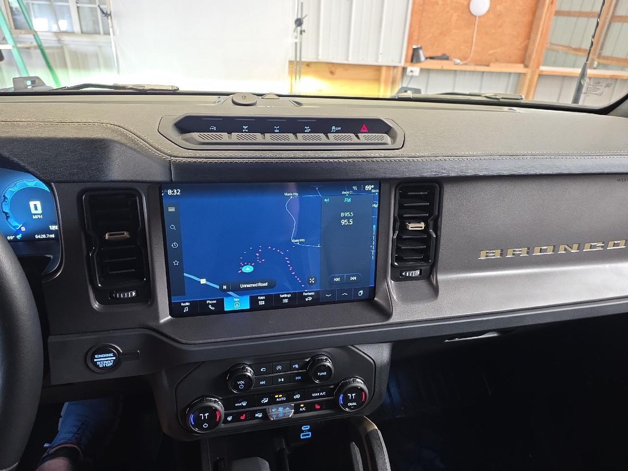 2025 Ford Bronco Badlands Sand Lake NY
