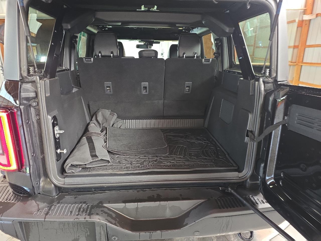 2025 Ford Bronco Badlands Sand Lake NY