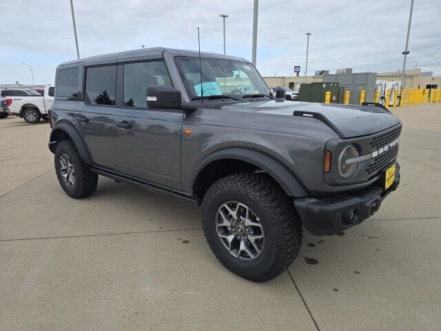 2025 Ford Bronco Badlands Watertown SD