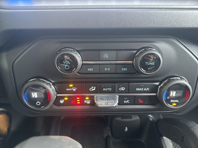 2025 Ford Bronco Badlands Watertown SD