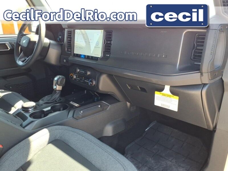 2025 Ford Bronco Base Del Rio TX