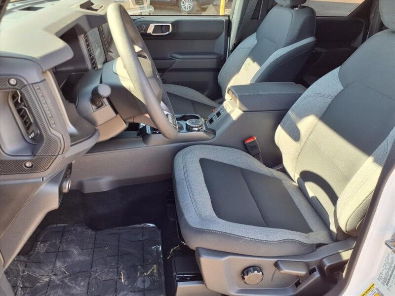 2025 Ford Bronco Base Del Rio TX