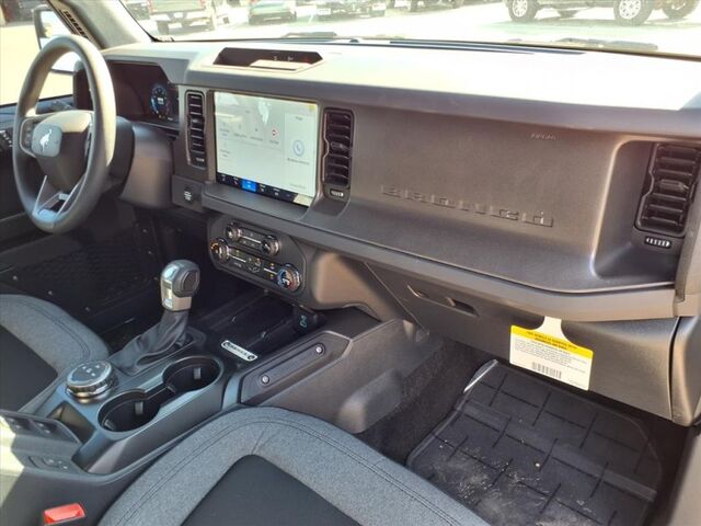 2025 Ford Bronco Base  TX 2025 Ford Bronco Base  TX