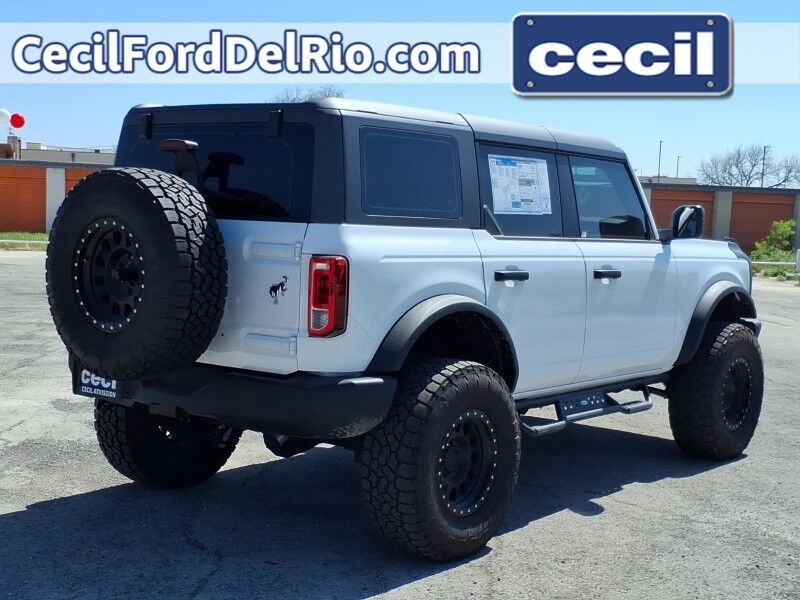 2025 Ford Bronco Base Del Rio TX