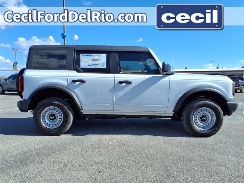 2025 Ford Bronco Base Del Rio TX