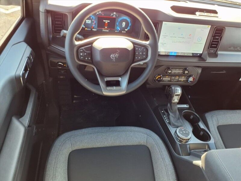 2025 Ford Bronco Base Del Rio TX