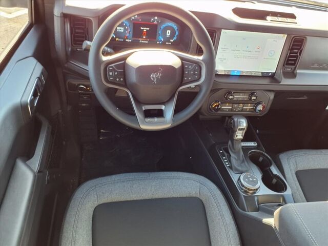 2025 Ford Bronco Base  TX 2025 Ford Bronco Base  TX